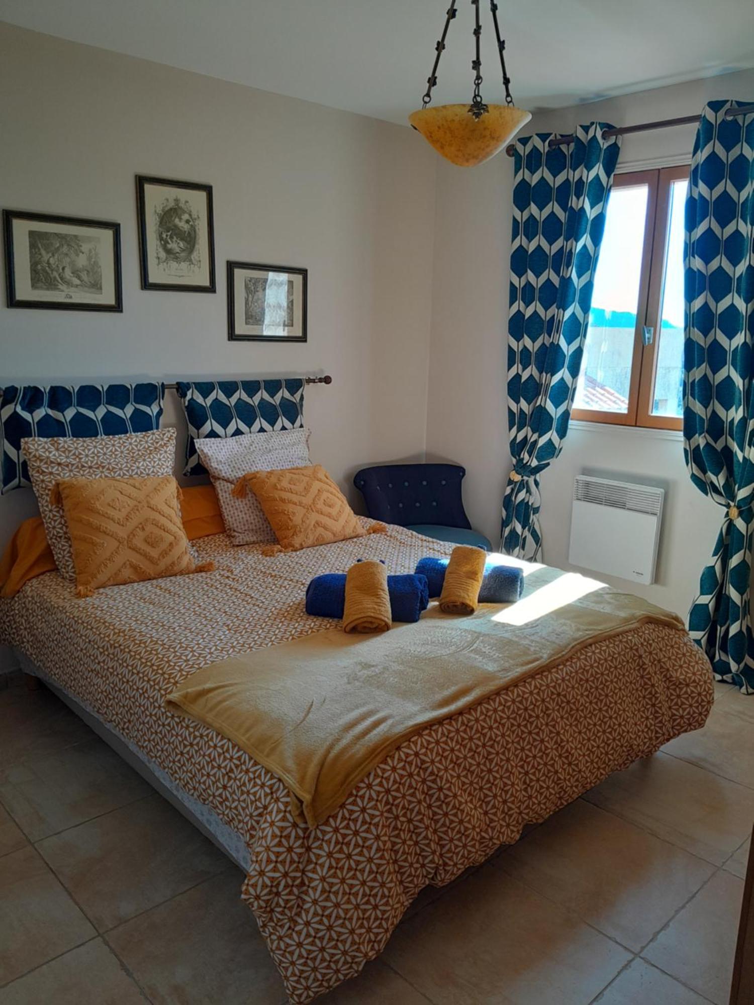 לינה וארוחת בוקר Vico Mare E Monti Chez Thomas Et Magali מראה חיצוני תמונה